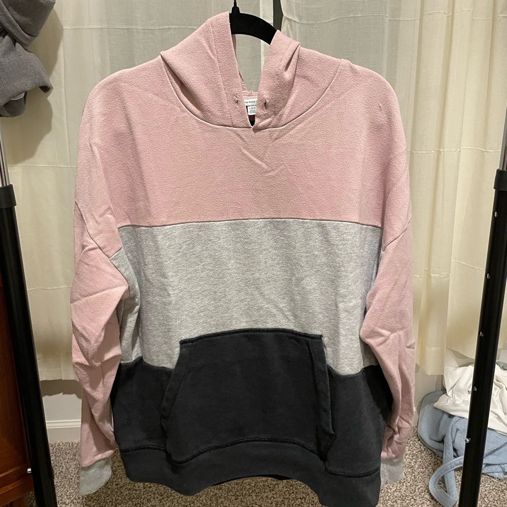 American eagle color block sweatshirt size large